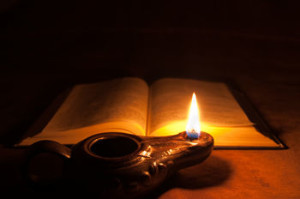 Bible-Lamp